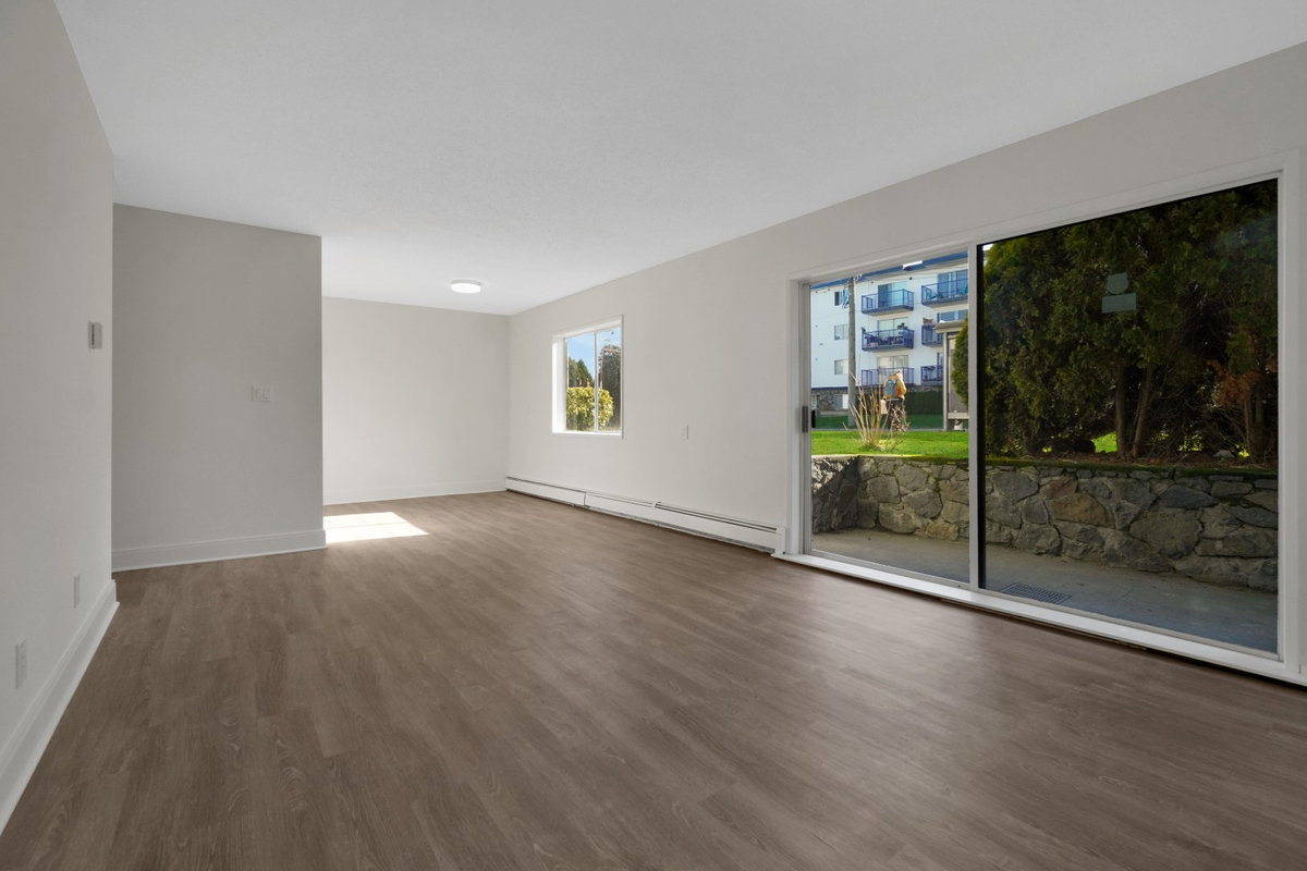 Blue Cedar Apartments - Photo 4 of 28