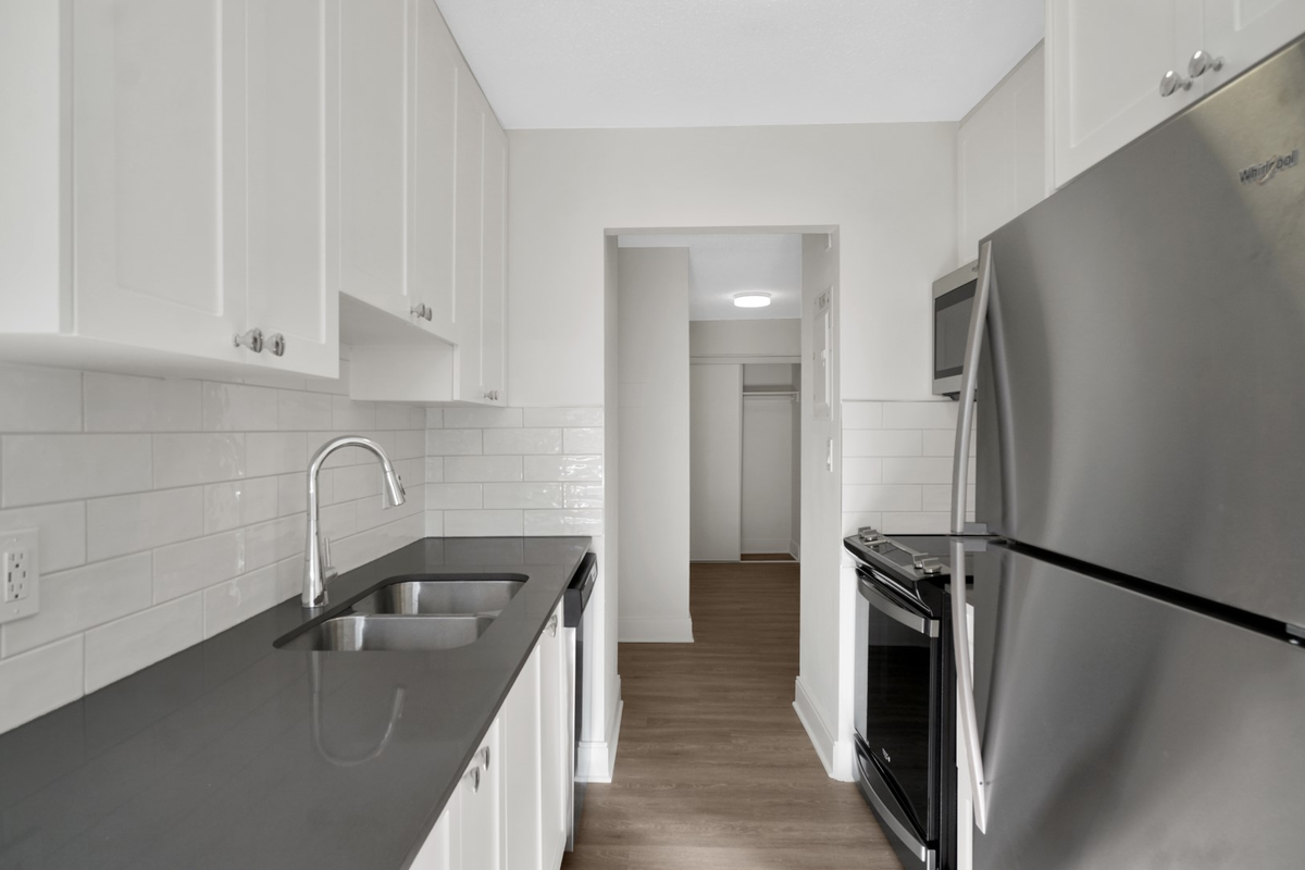 Blue Cedar Apartments - Photo 3 of 28