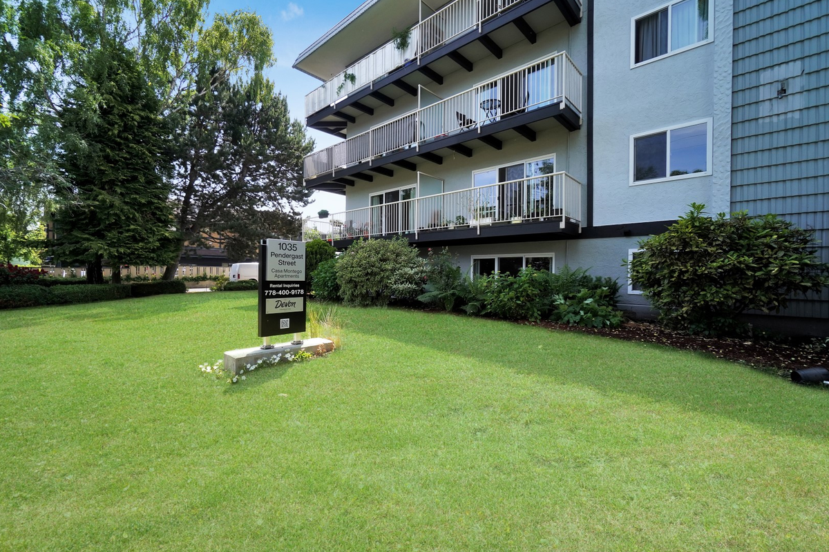 Casa Montego Apartments - Photo 4 of 20