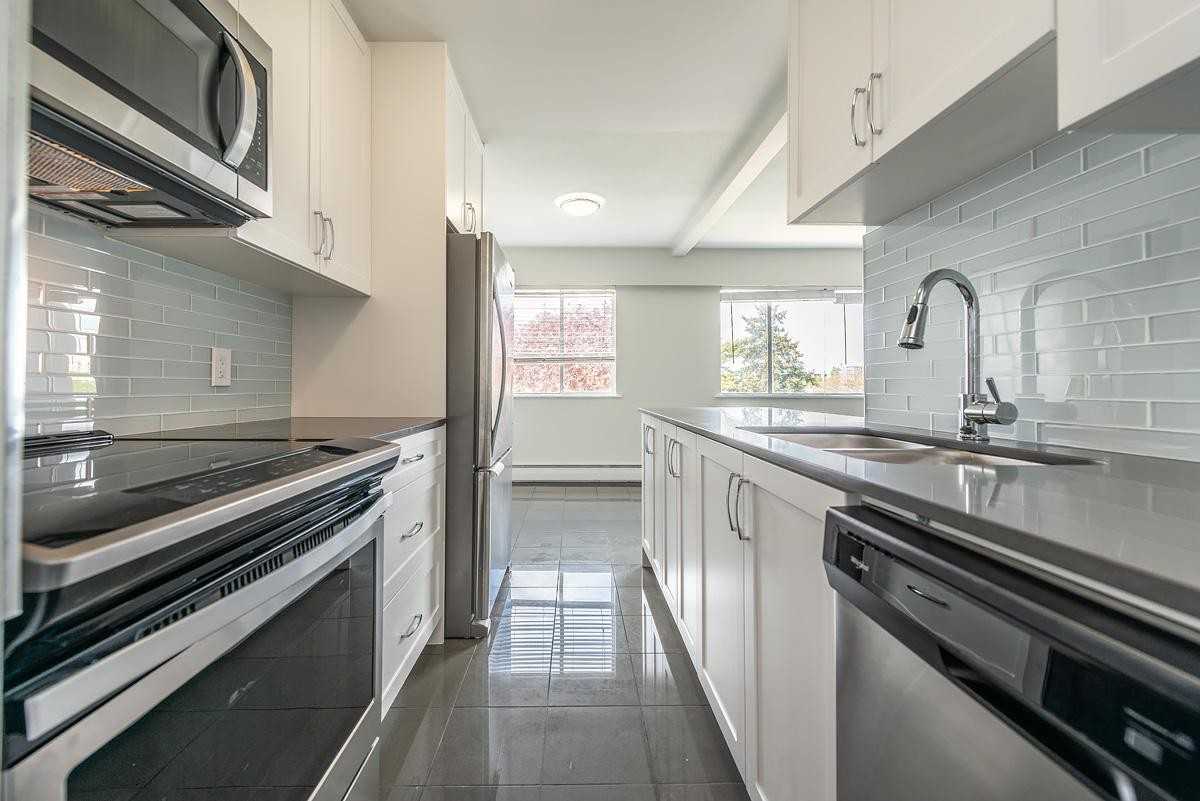 Sanvia Apartments - Photo 4 of 9