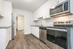 Vanguard Apartments - Photo 1 of 1