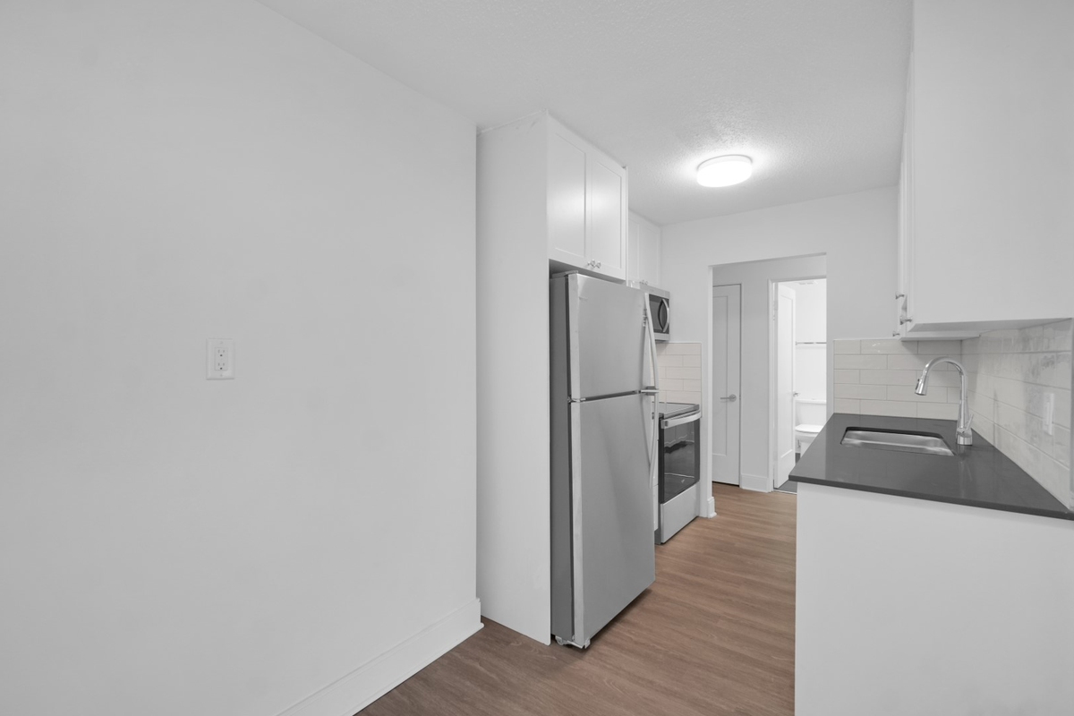 Olympic View Apartments - Photo 5 of 21