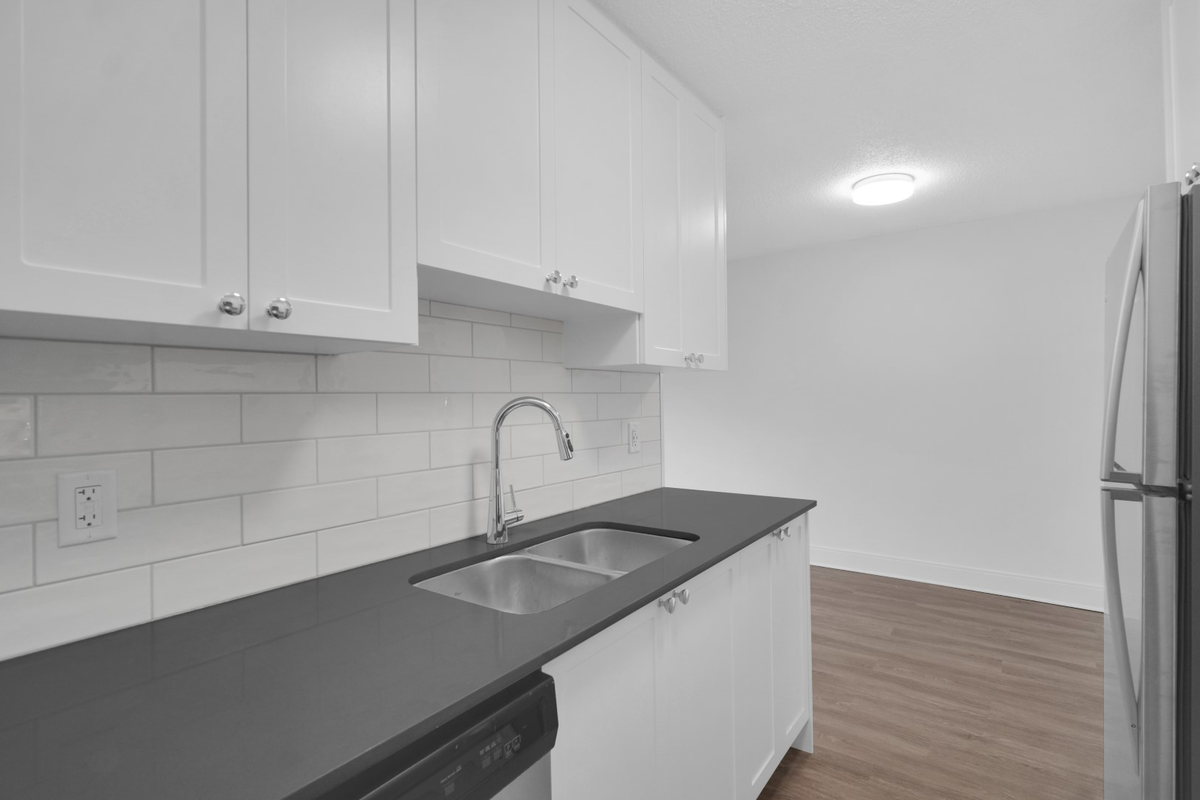 Olympic View Apartments - Photo 6 of 21