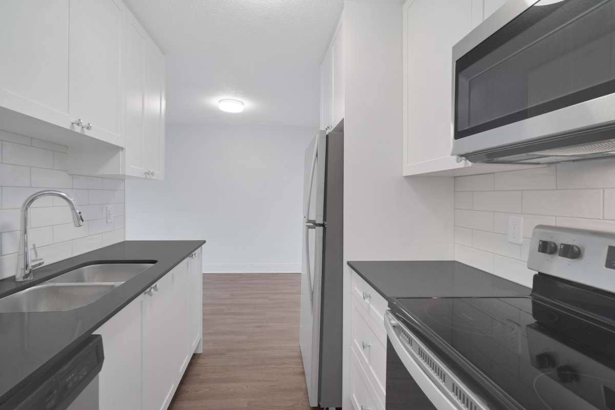 Olympic View Apartments - Photo 7 of 21