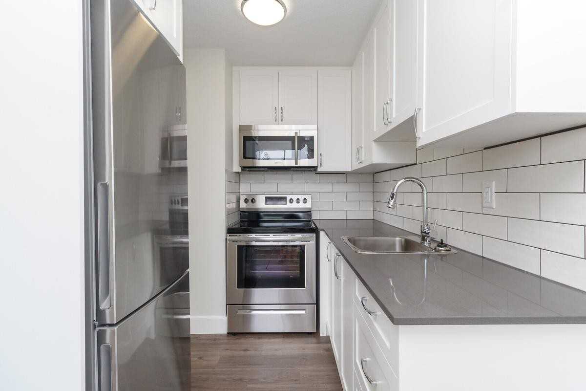 Cranmere Apartments - Photo 3 of 32