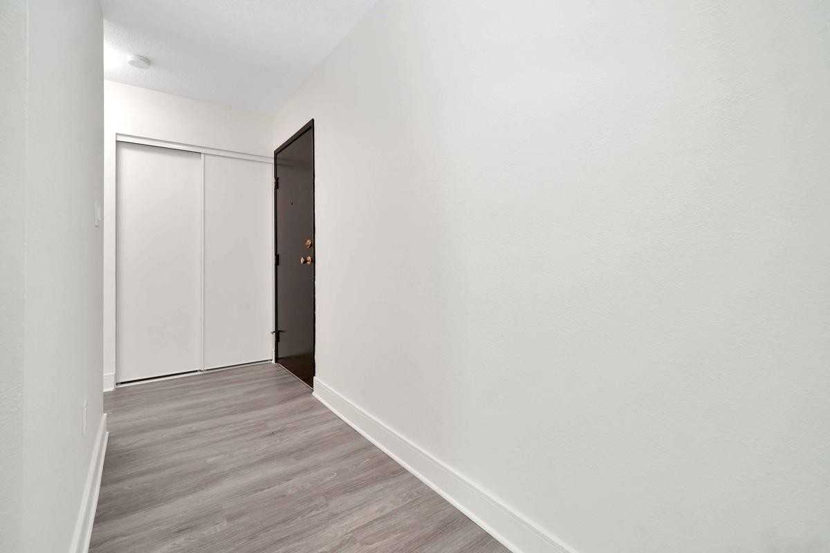 Gorge Shores Apartments - Photo 3 of 47