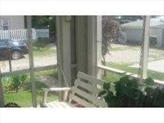 865 E Division St - Photo 3 of 15