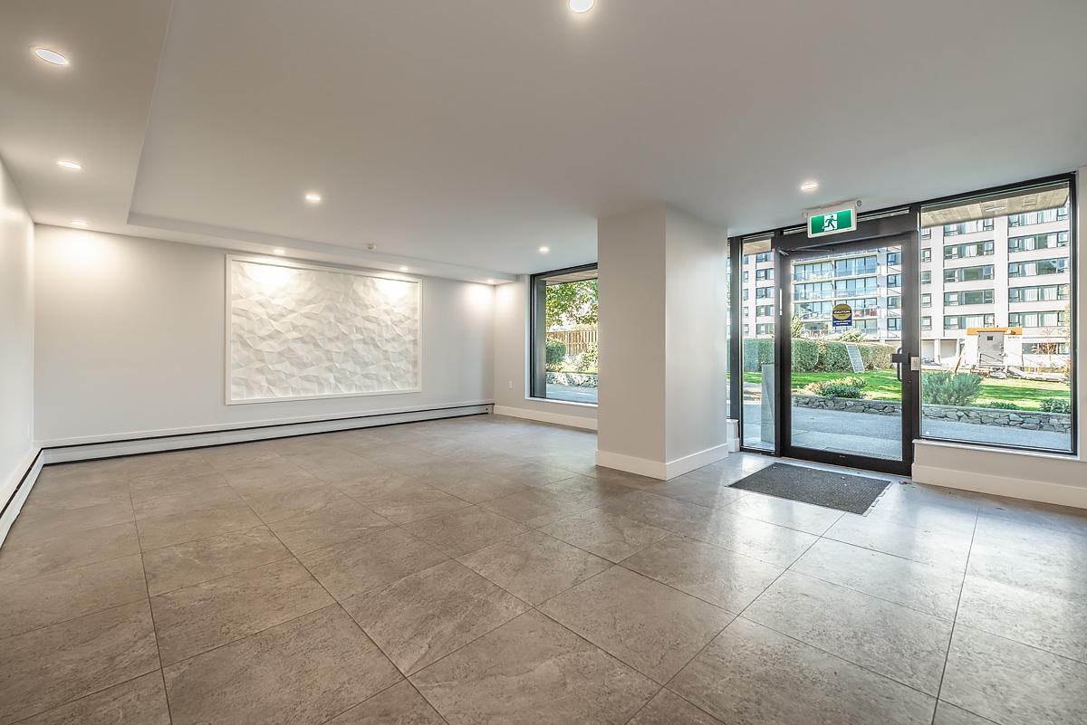 415 & 435 Michigan Street Apartments - Photo 6 of 44