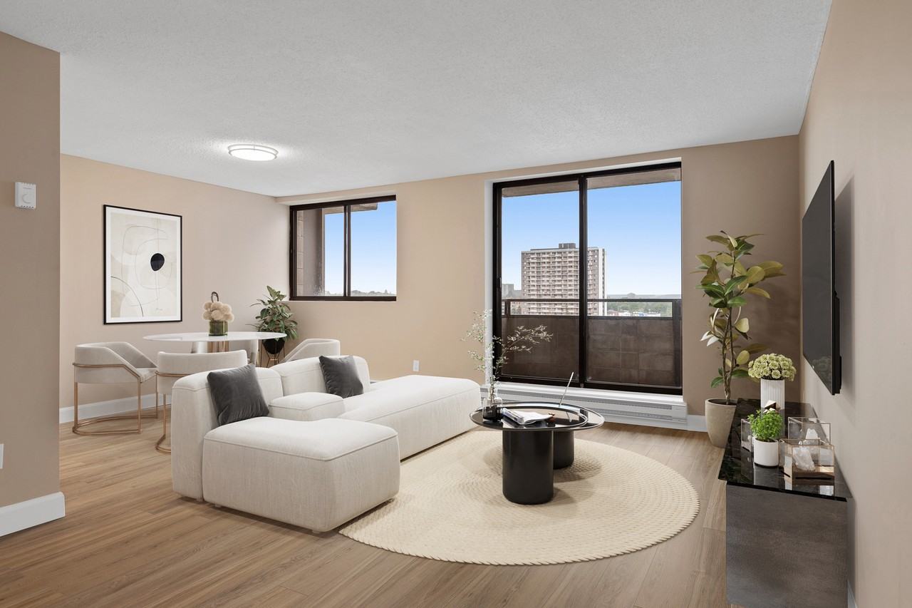 Lincoln Park Tower - Photo 5 of 25