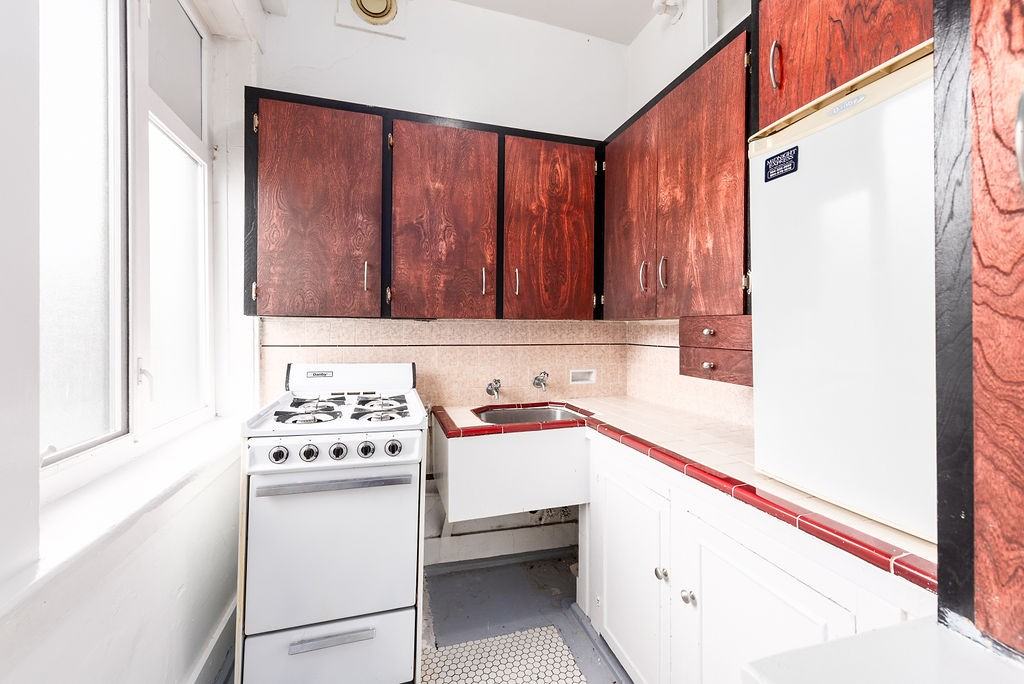 Strathmore Lodge Apartments - Photo 5 of 21