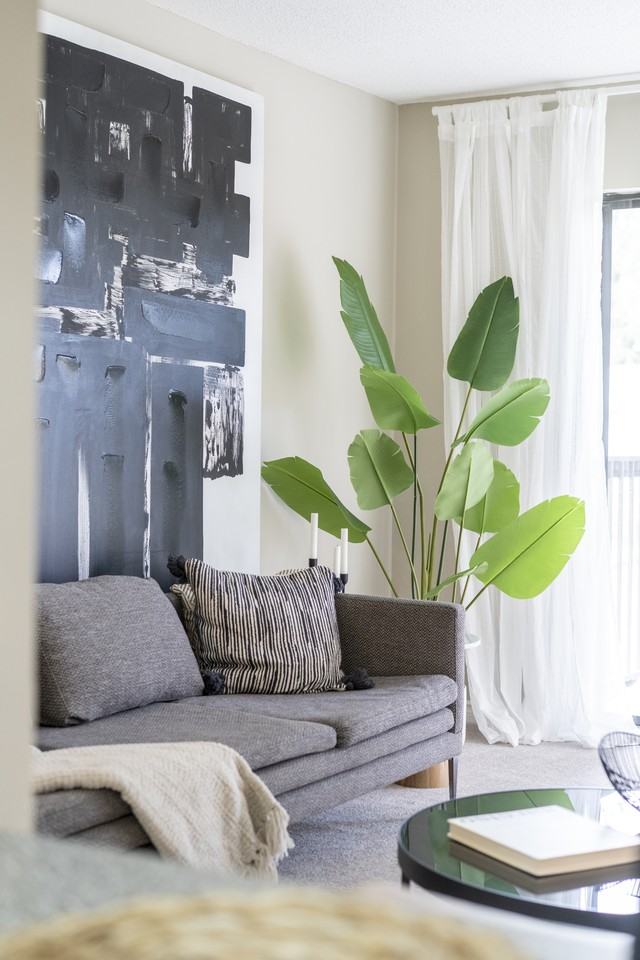 Surrey Gardens - Photo 3 of 37