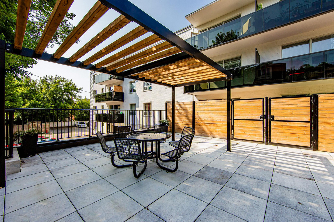 45 Forty Second St. - Photo 3 of 32