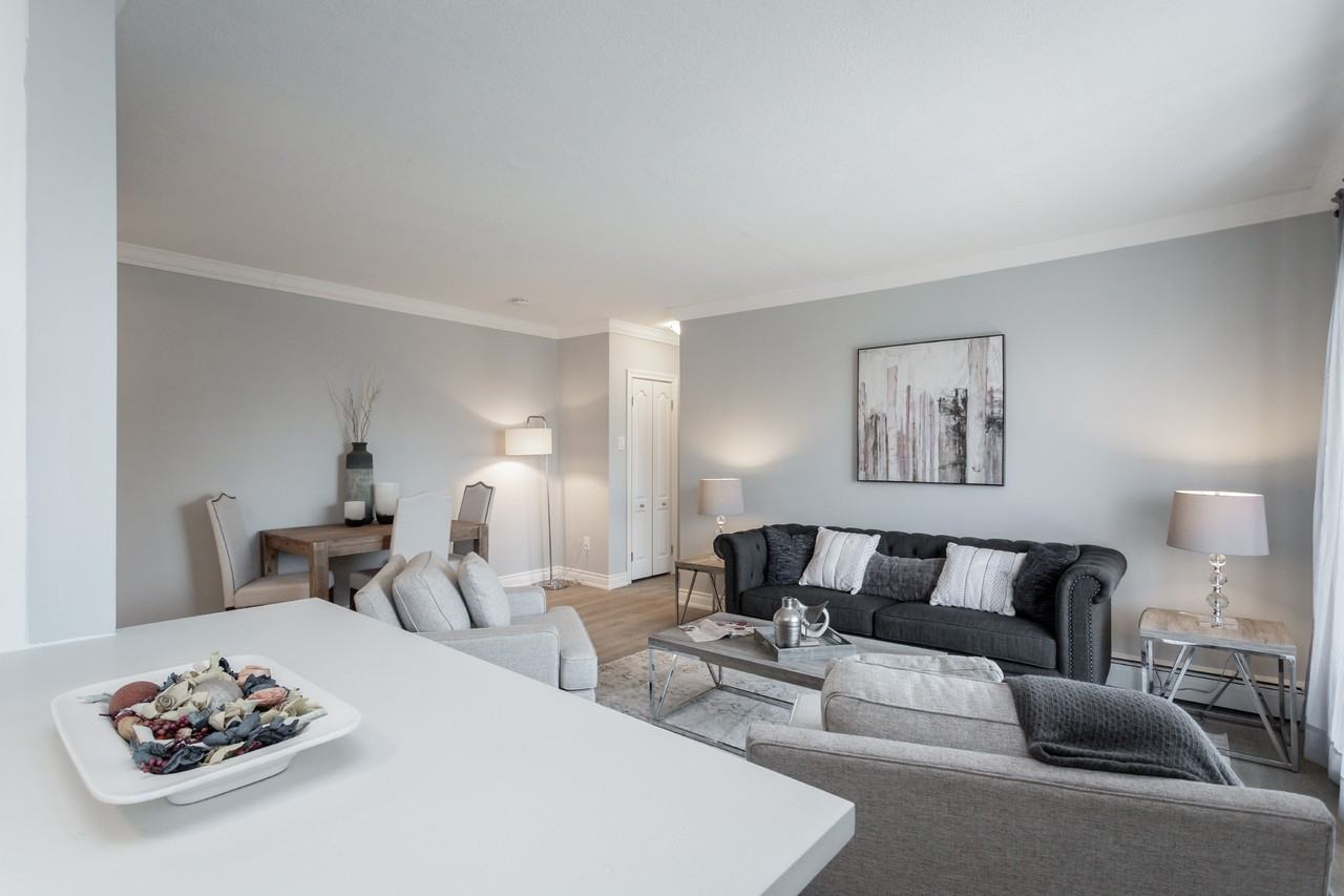 160 Hughson Street South - Photo 4 of 11