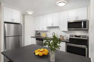 7280 Darcel Avenue - Photo 1 of 1