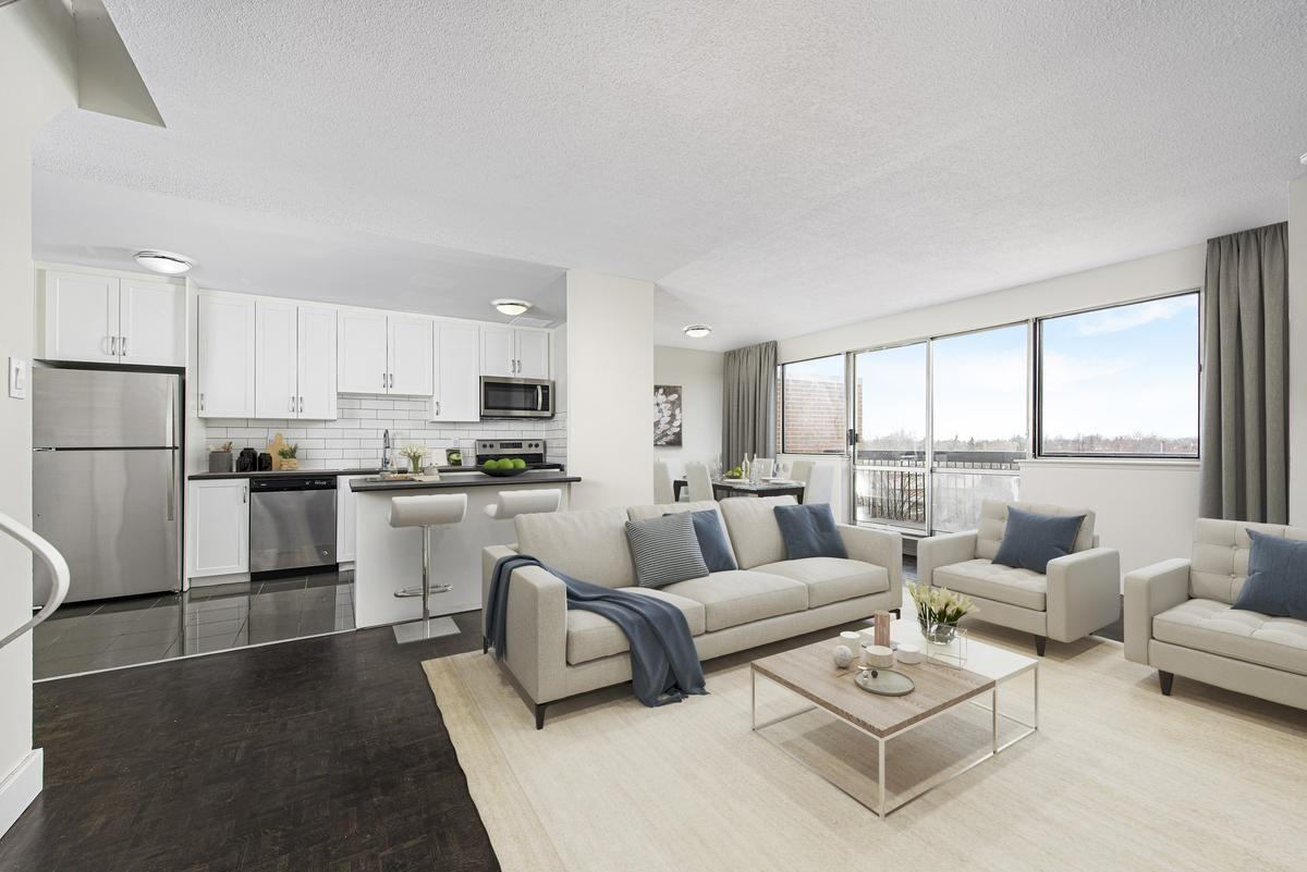 7230 Darcel Avenue - Photo 3 of 23