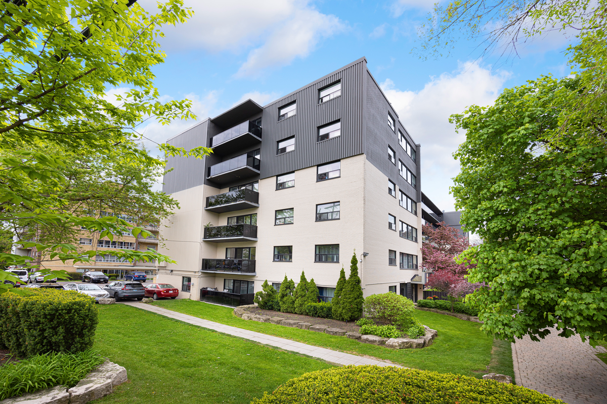 70 Parkwoods Village Dr. - Photo 4 of 25