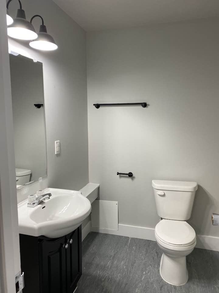 Princeton Towers - Photo 7 of 50