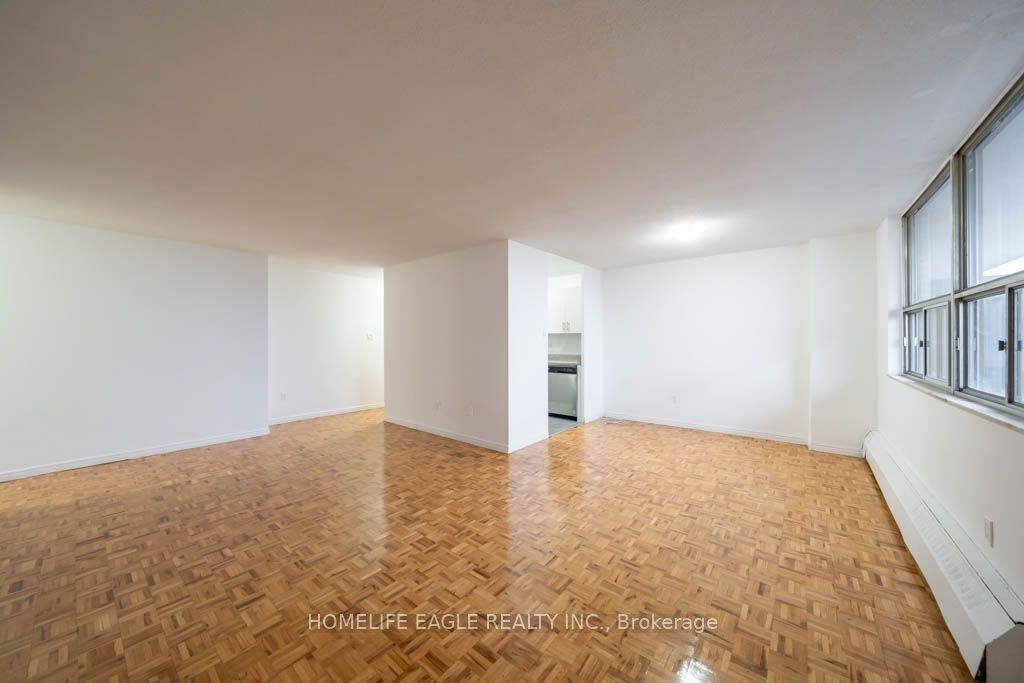 5 Glamorgan Avenue, Toronto - Photo 5 of 25