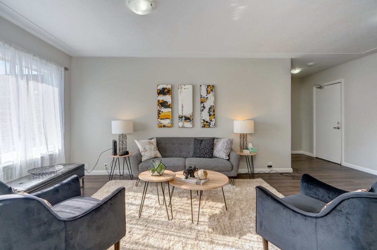 Bedford Court - Photo 4 of 16