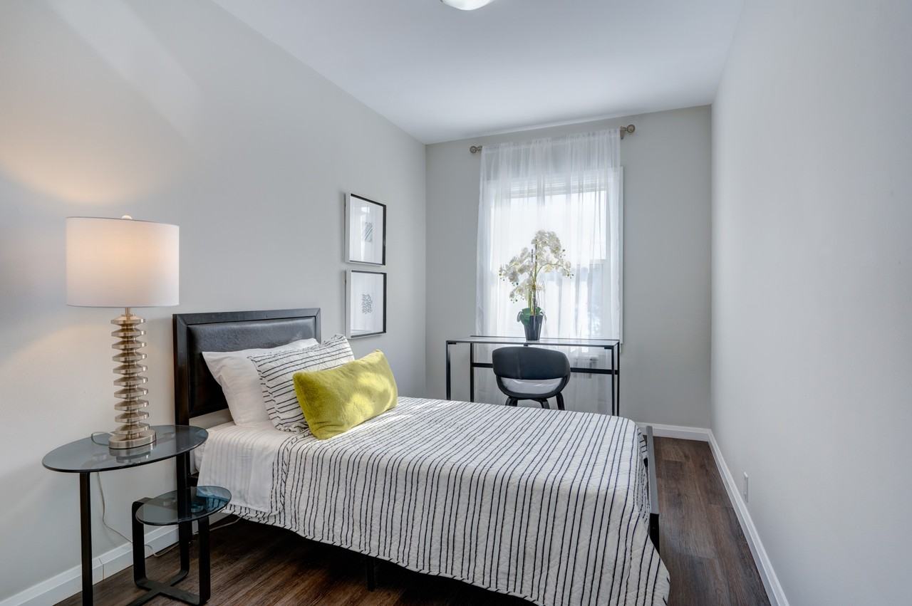 Bedford Court - Photo 7 of 16