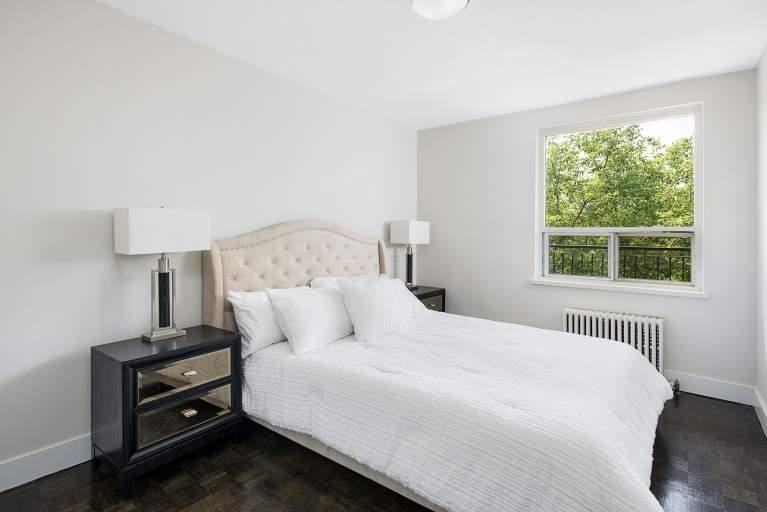 286 Finch Avenue West - Photo 7 of 11