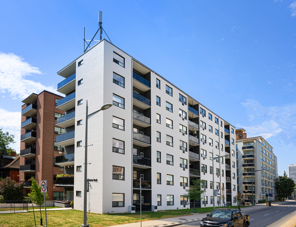 82 Warren Road - Photo 2 of 7