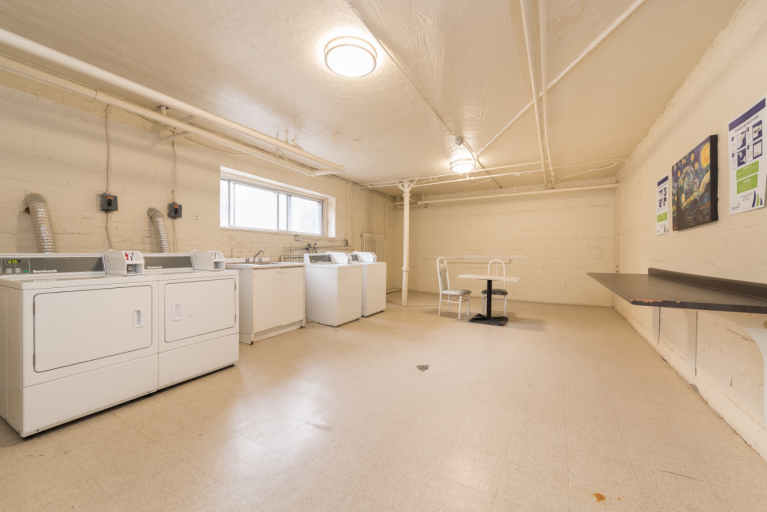 1650 Bathurst Street - Photo 4 of 25