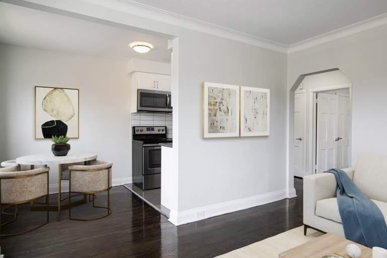 1660 Bathurst Street - Photo 4 of 19