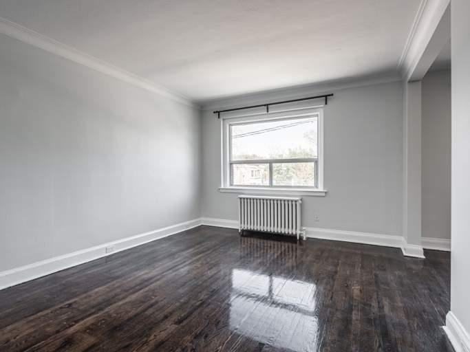 1660 Bathurst Street - Photo 7 of 19