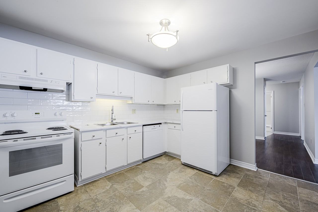 Maplewood Court - Photo 2 of 16