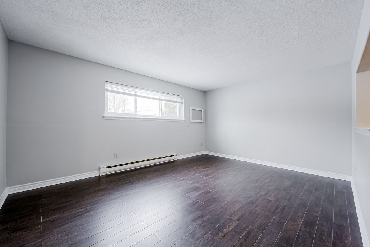 Maplewood Court - Photo 7 of 16