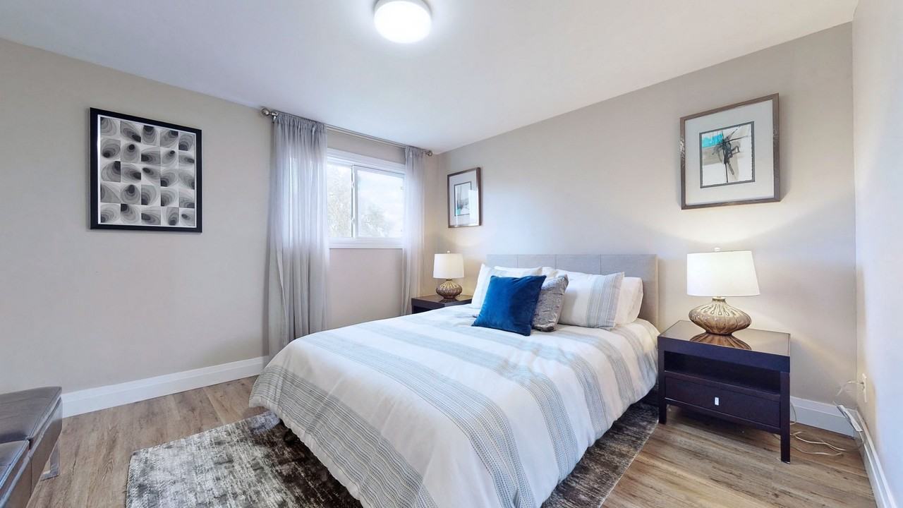 Bedford Gardens - Photo 7 of 25