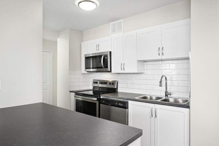 DeHaviland Court - Photo 2 of 10