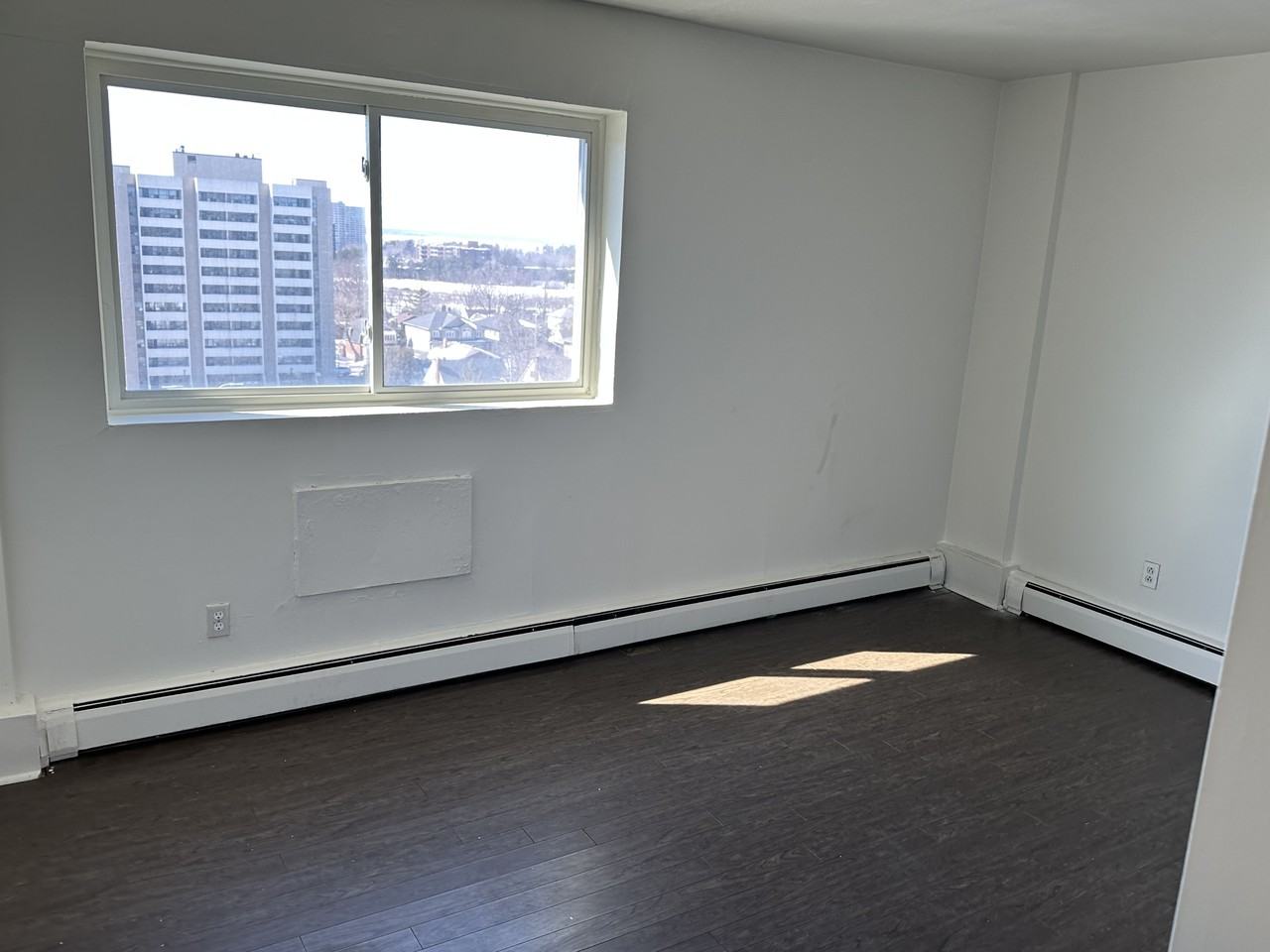 Carmel Apartments - Photo 4 of 19