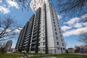 featured image of 3434 Eglinton Ave E