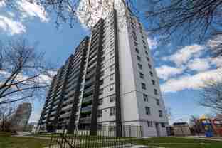3434 Eglinton Avenue, East - Photo 1 of 1