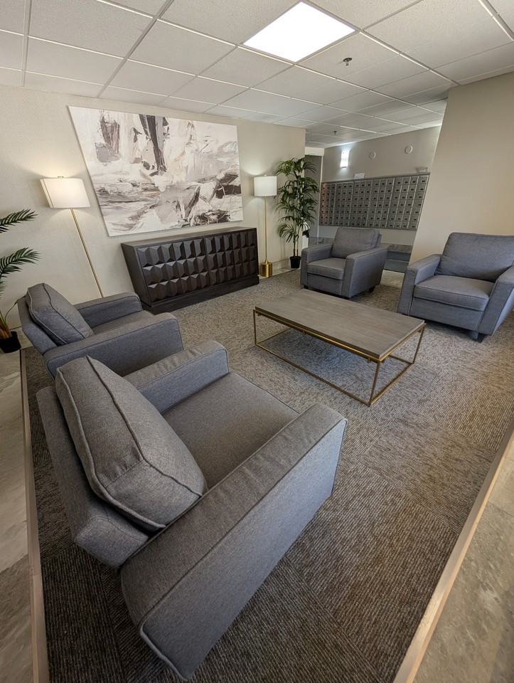 Barrington Place - Photo 3 of 8