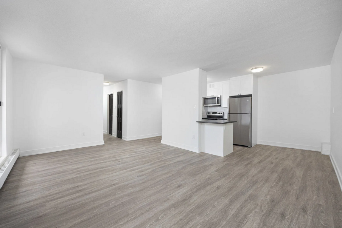 160 Market St. - Photo 4 of 13