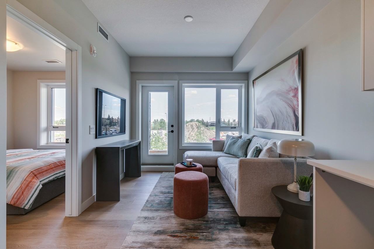 Shawnessy Station - Photo 6 of 50