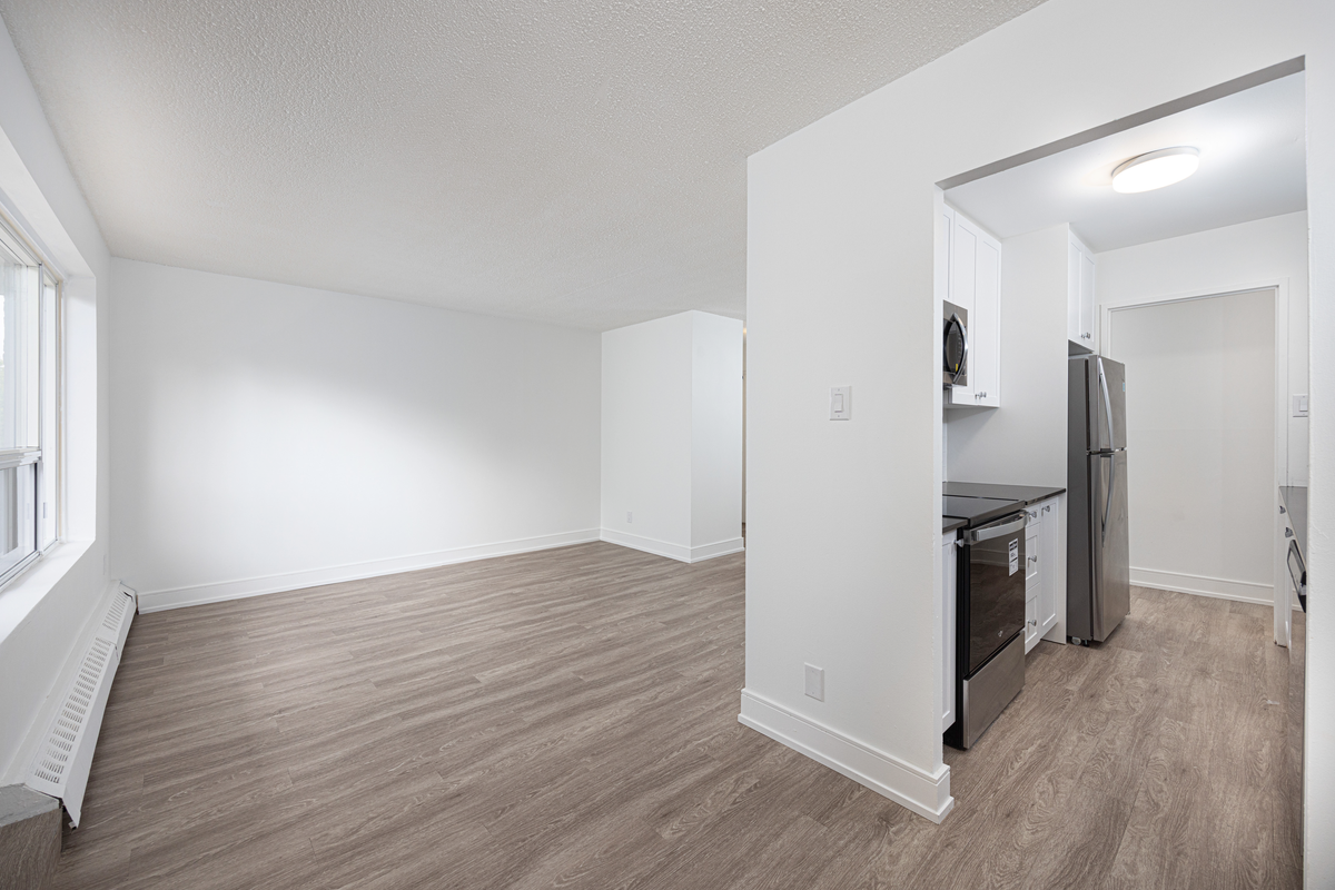 274-278 Cedar Avenue - Photo 5 of 12