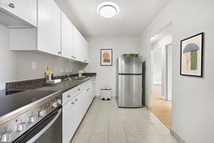 725-745 Wonderland Road South - Photo 1 of 1