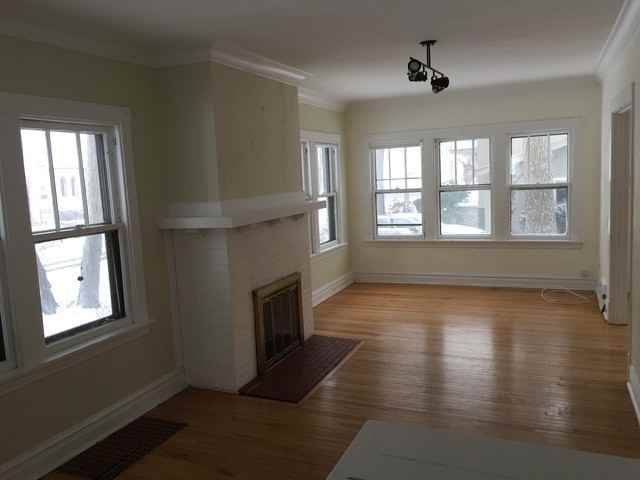 611 9th St - Photo 2 of 4