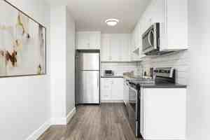 featured image of 2625 2601-2625 Sycamore Drive