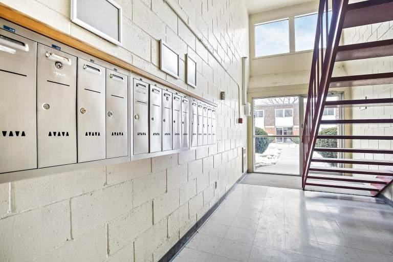 Sycamore Apartments - Photo 7 of 10