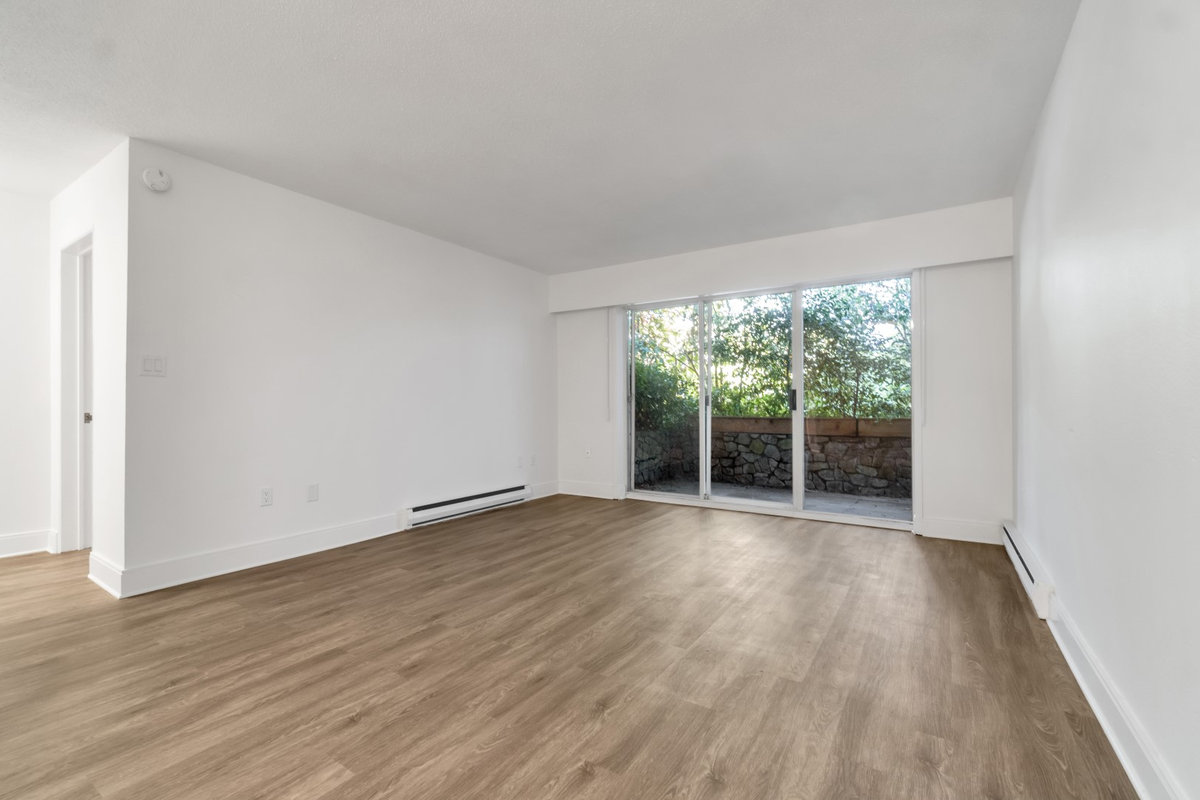 Granada Court Apartments - Photo 7 of 13