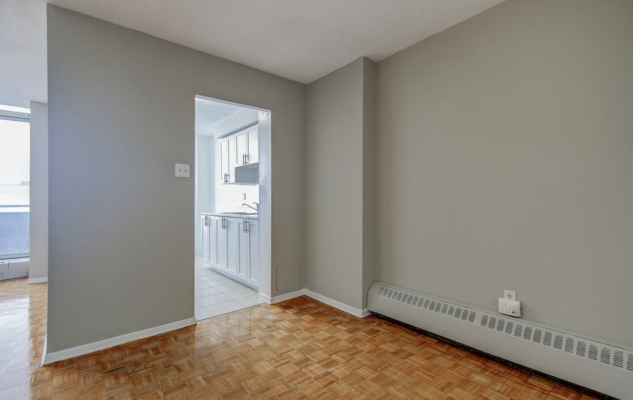 15 & 37 Eastbourne Dr. - Photo 7 of 26