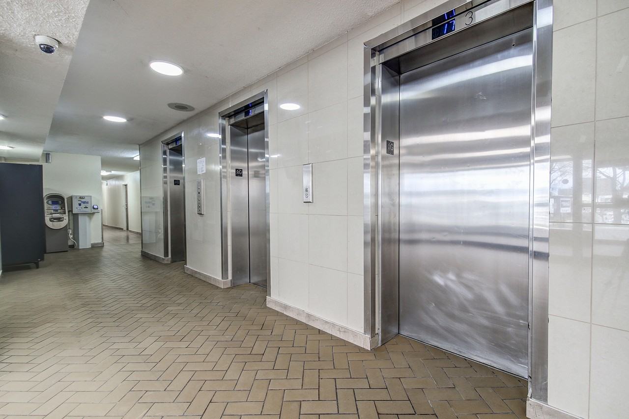 9 & 11 Lisa St. - Photo 6 of 24