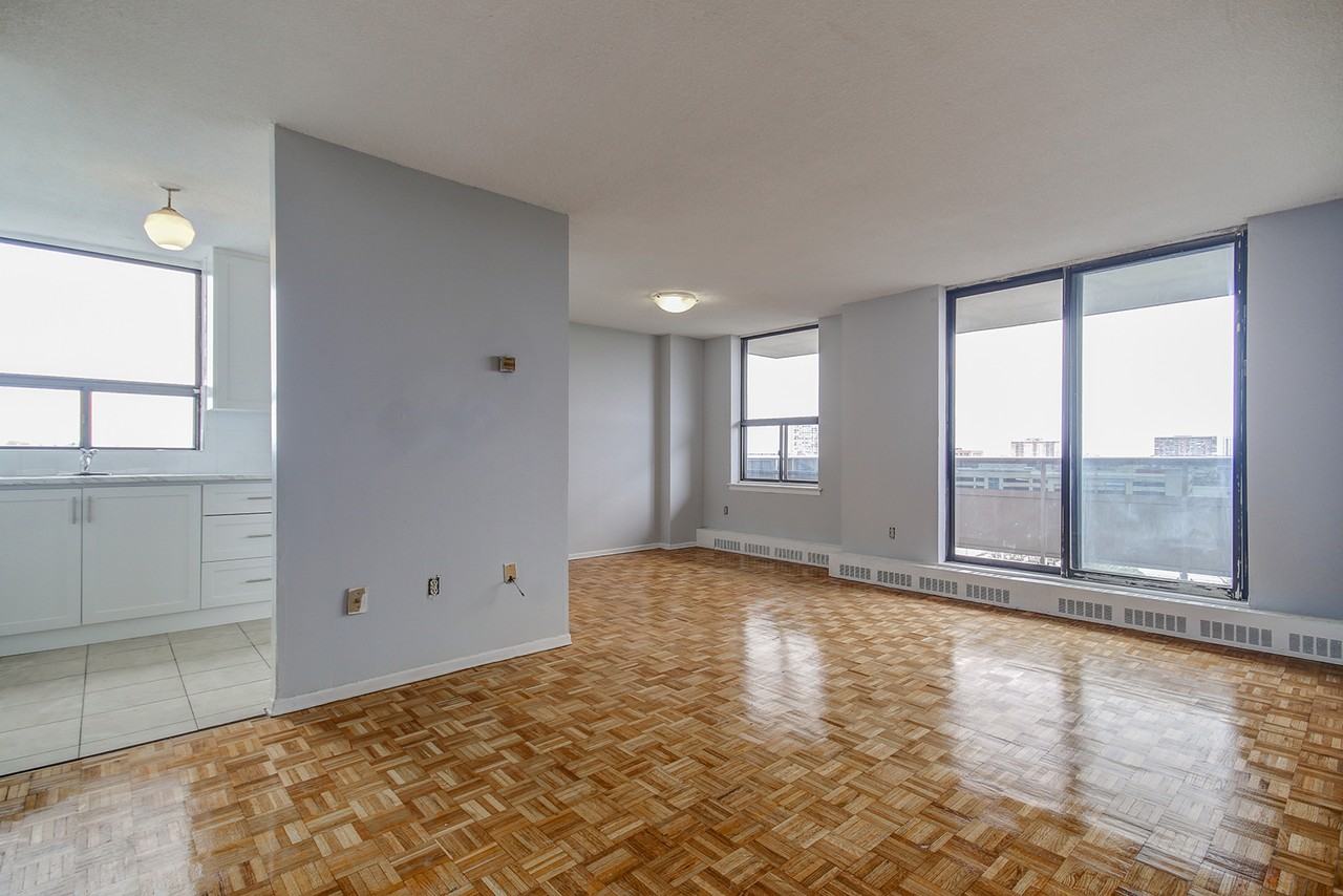 9 & 11 Lisa St. - Photo 7 of 24