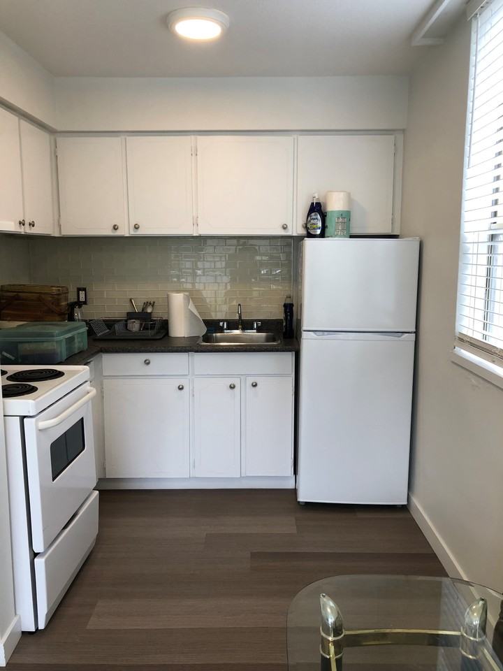 Kitsilano - Photo 3 of 32