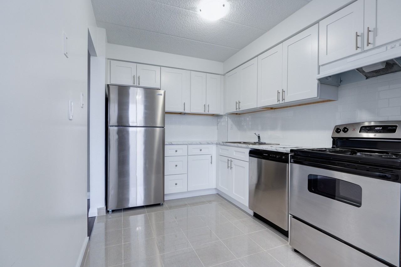 57 North Park Street - Photo 4 of 28